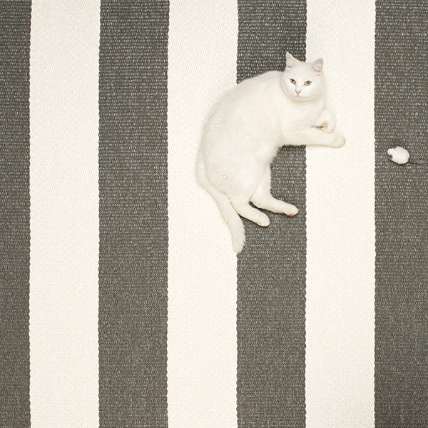 Pappelina Tappeto Bob 70 X 200 Cm, Nero - Vaniglia 4 Pappelina Tappeto Bob 70 X 200 Cm, Nero - Vaniglia - immagine 2