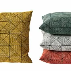 Muuto Cuscino Tile, Tangerino 8 Muuto Cuscino Tile, Tangerino -Vendite Tappeti 2Muuto iso HV 3