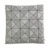 Muuto Cuscino Tile, Nero/bianco -Vendite Tappeti 6Muuto iso HV