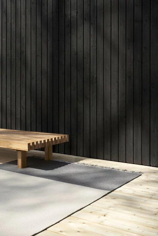 Woodnotes Tappeto Beach In-Out, Grigio Perla - Grafite 7 Woodnotes Tappeto Beach In-Out, Grigio Perla - Grafite - immagine 5