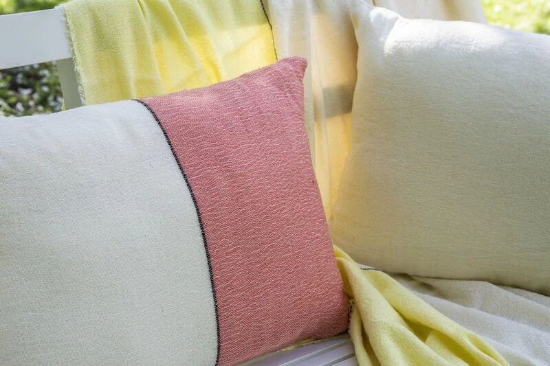 Tikau Cuscino Block, 45 X 60 Cm, Corallo - Nero 4 Tikau Cuscino Block, 45 X 60 Cm, Corallo - Nero - immagine 2