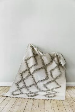 Finarte Tappeto Tie 140 X 200 Cm, Grigio -Vendite Tappeti FINARTE Tie grey by Saana ja Olli wall crumbled