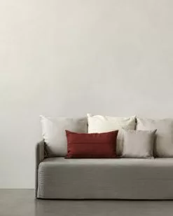 Menu Cuscino Losaria, 60 X 60 Cm, Avorio 12 Menu Cuscino Losaria, 60 X 60 Cm, Avorio -Vendite Tappeti MENU Offset Sofa Loose Cover Mimoides Pillow Losaria Pillow 2