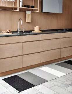 Pappelina Tappeto Kim 70 X 240 Cm, Nero -Vendite Tappeti Pappelina kim black 2