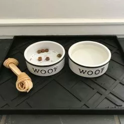Tica Copenhagen Vassoio Poggiascarpe Lines, M, Nero -Vendite Tappeti Tica copenhagen Tray DOGTRAY