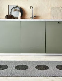 Pappelina Tappeto Vera 2.0, 70 X 200 Cm, Grigio 9 Pappelina Tappeto Vera 2.0, 70 X 200 Cm, Grigio -Vendite Tappeti pappelina vera2 grey kitchen creative2