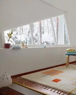 Woven Works Tappeto Patch 02 -Vendite Tappeti patch 02 wool shaggy rug interior winter full